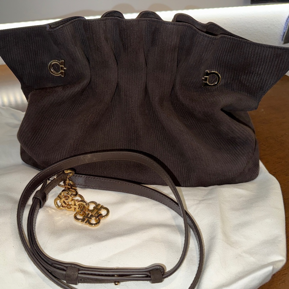 Ferragamo Soft Bag Medium Brown (Testa di Moro) Suede - Great Condition
